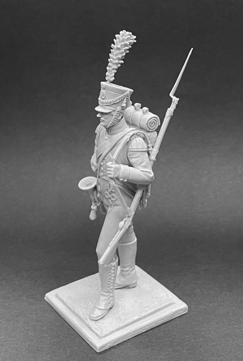 CHM-54284(M). Корнет роты Рейсс 2-го батальона 6-го пехотного полка Конфедерации Рейна, 1809-12 гг.  54 мм. Материал - белый металл. Chronos Miniatures