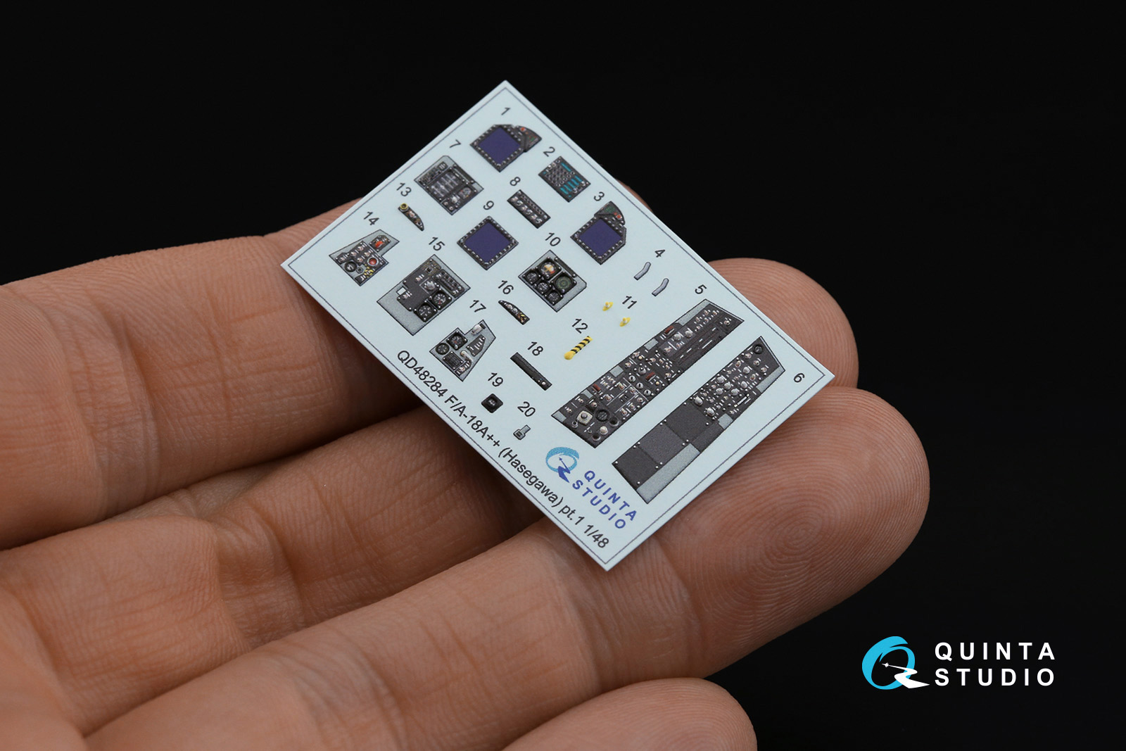 QD48284 3D Декаль интерьера кабины F/A-18A++ (Hasegawa)