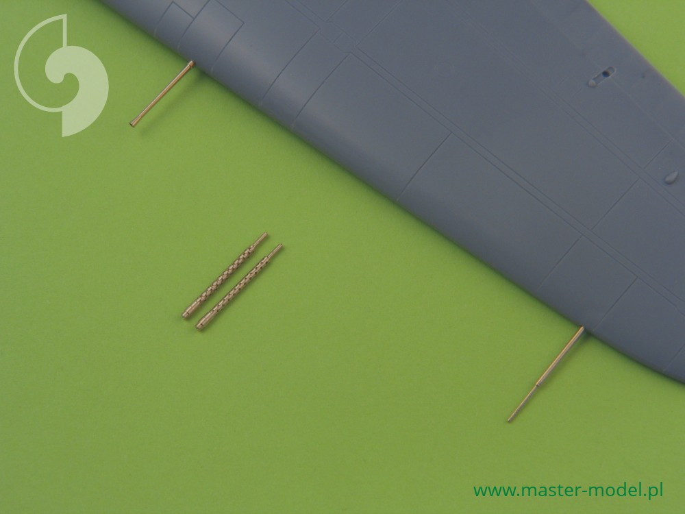 AM-48-020 Набор вооружения и ПВД для A6M5 Zero (стволы 7,7мм и 20мм)