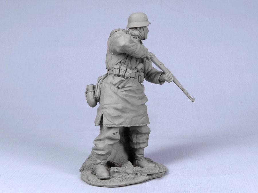 Т-35032 Пехотинец СС II,с подставкой (Харьков, зима 1943 г) Tank