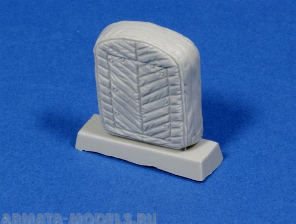 RE35-138 Дополнение для моделей Cooler mask with Canvas Cover for Mercedes 4500