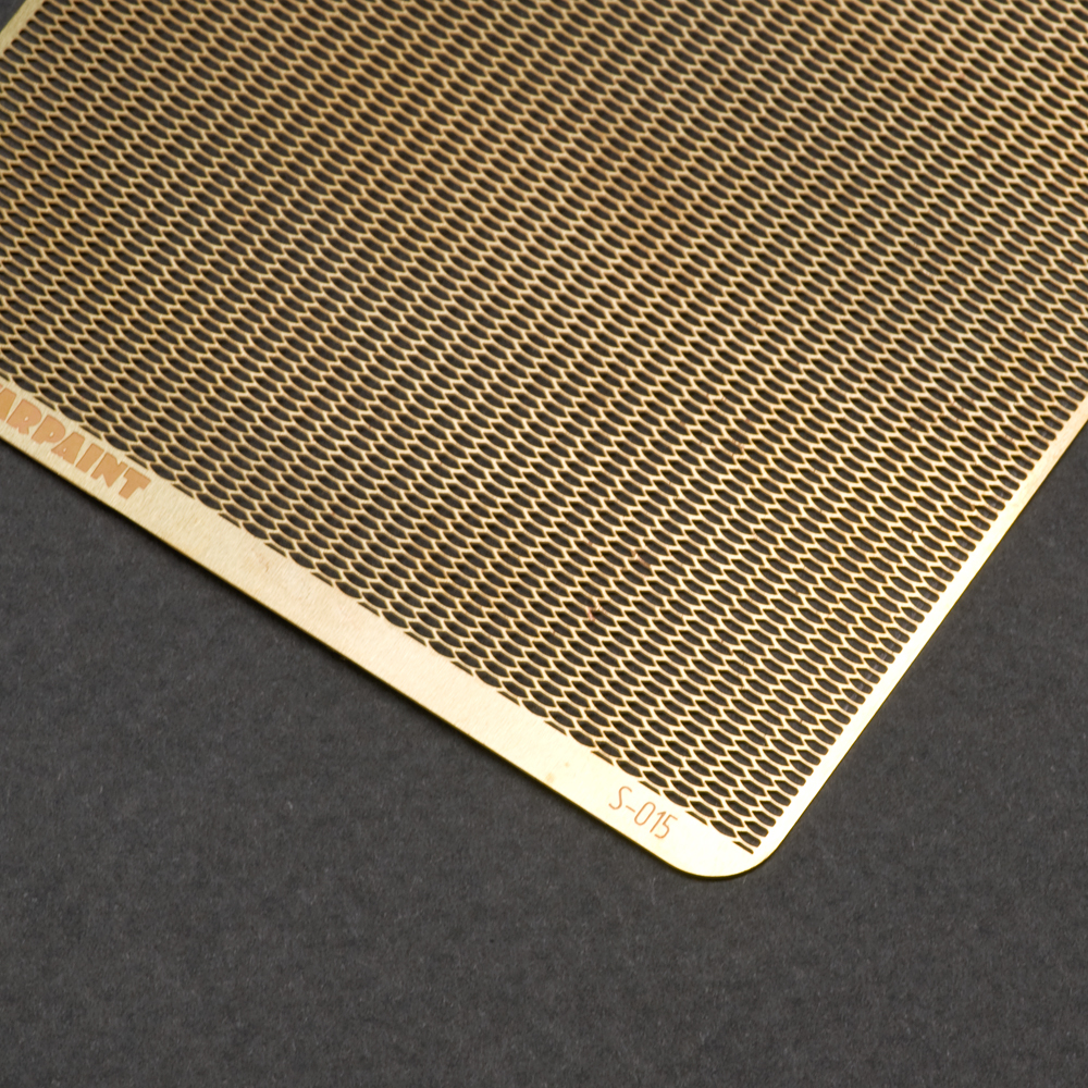 S-015 Просечно-вытяжной лист, размер M