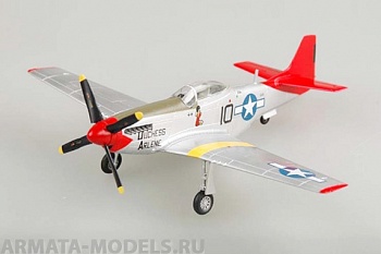 39201EM Самолет P-51D Mustang